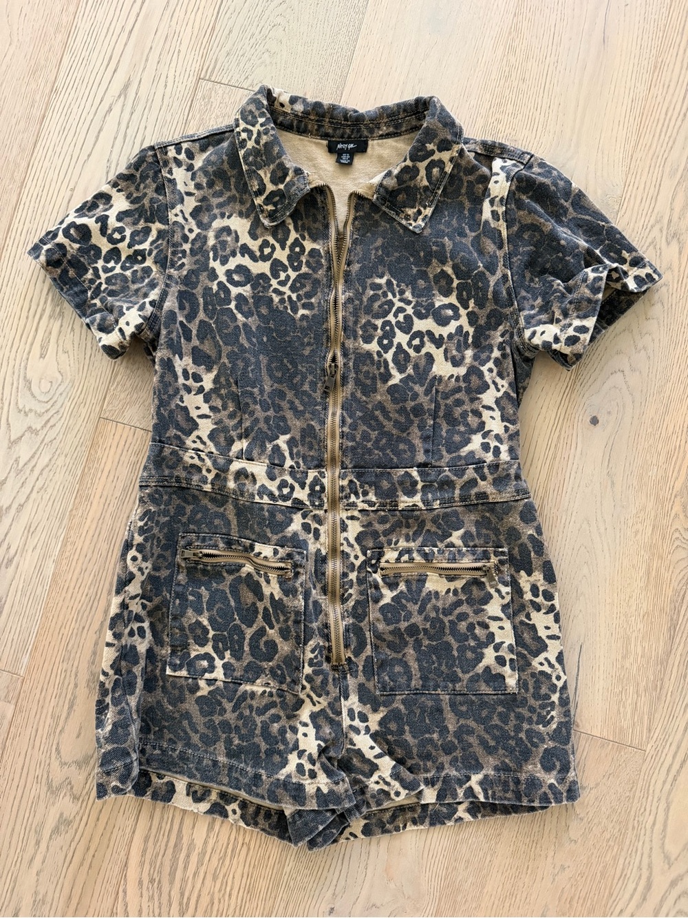 Nasty Gal Leopard Print Zip-Up Leopard Print Denim Romper Black & Tan - Picture 2 of 4